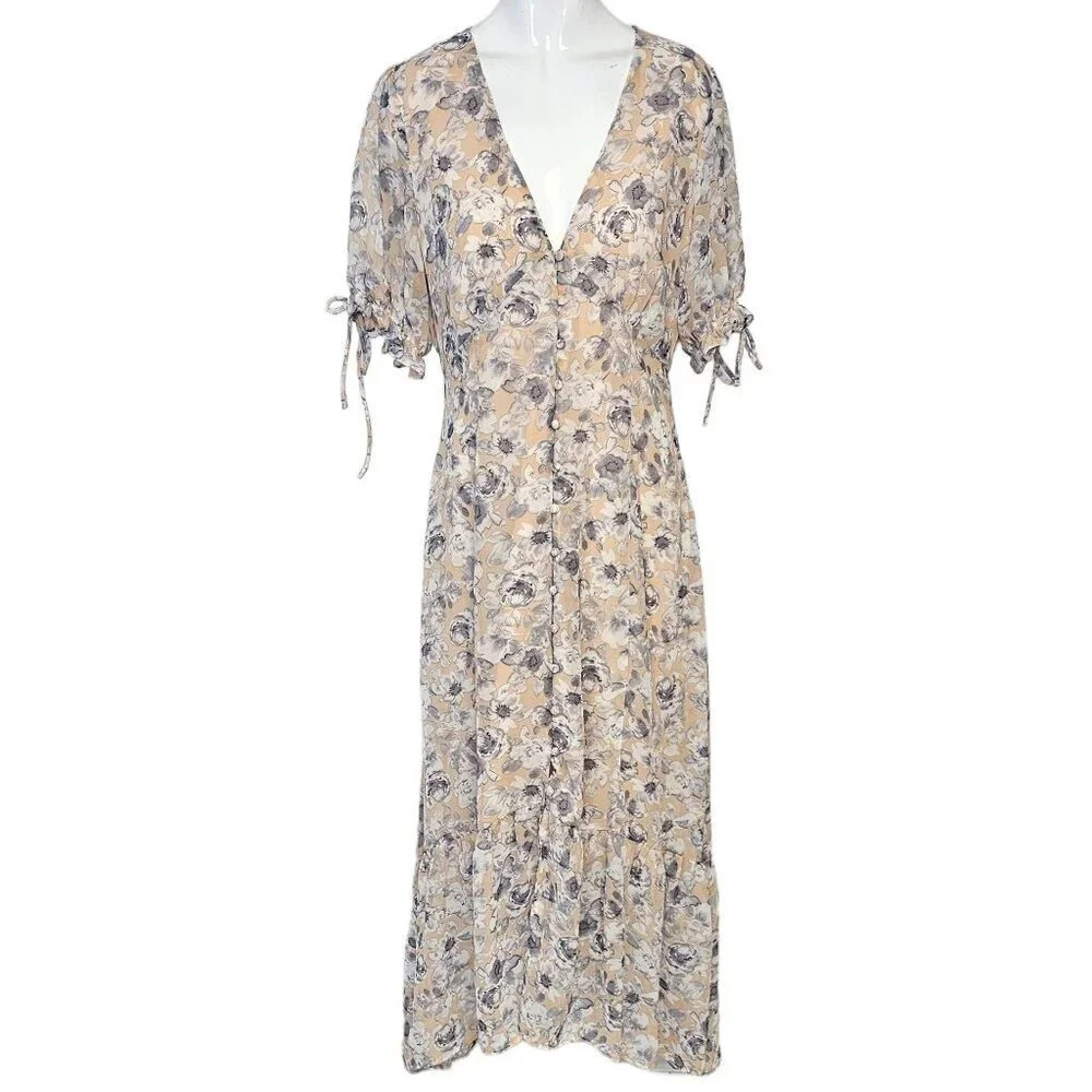 ASTR The Label Chandler Floral Maxi Dress Size Medium Button Front
